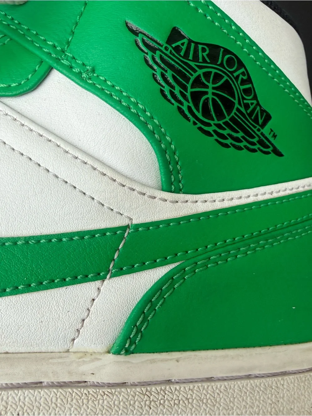 Nike Air Jordan Mid Shoe Lucky Green White Basketball Sneaker sz 9 Jordans Mids
